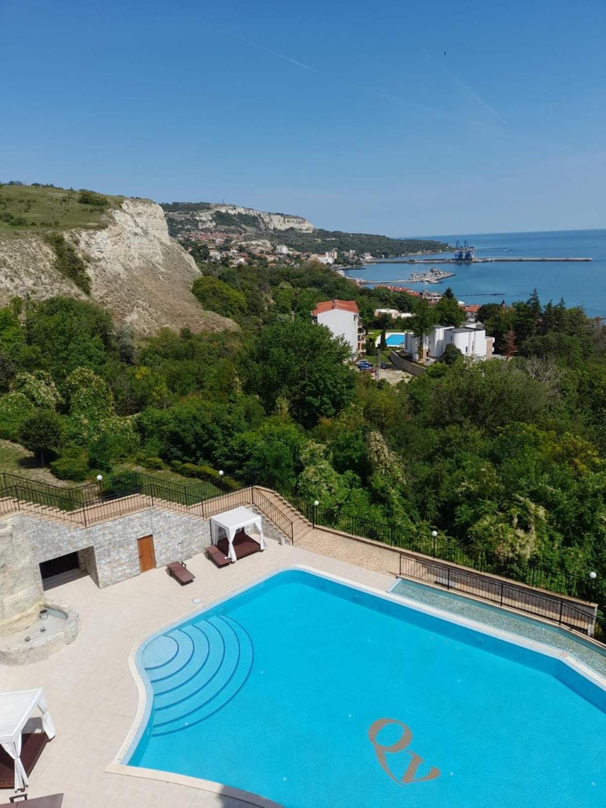Queen'S Garden Balchik Apartment Экстерьер фото