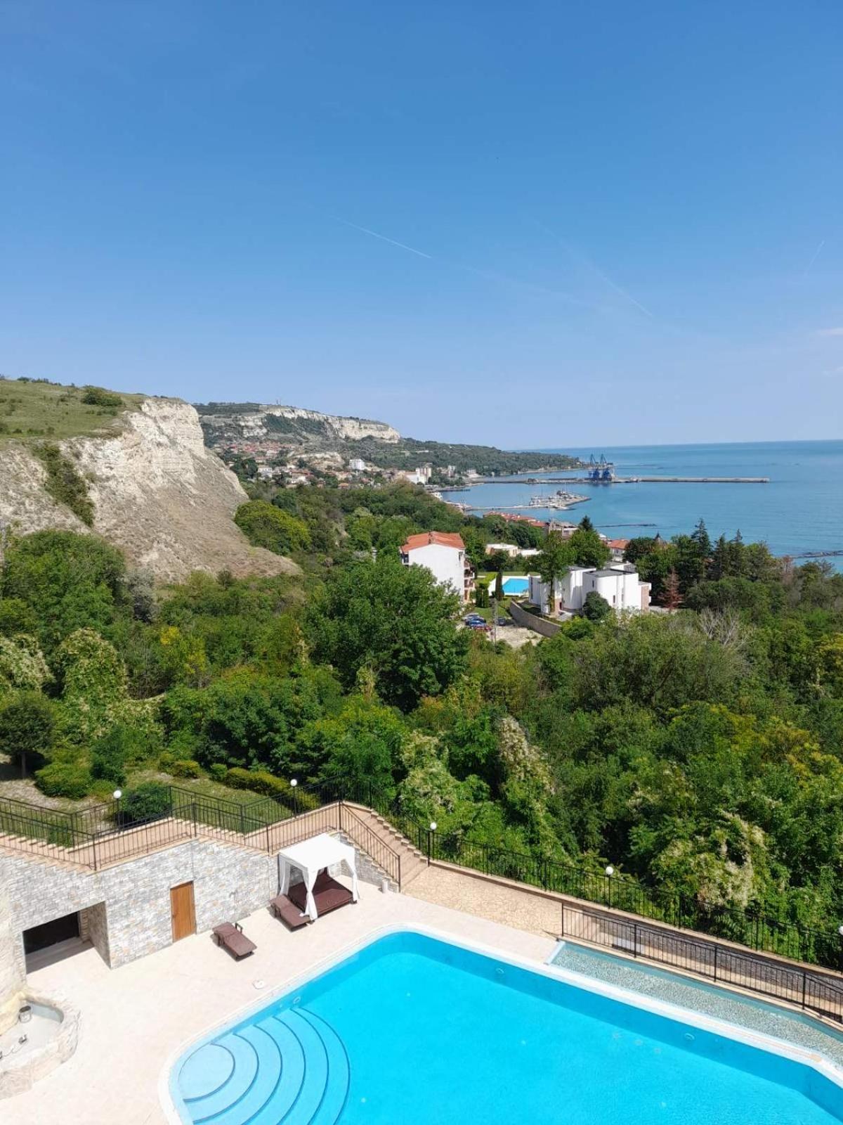 Queen'S Garden Balchik Apartment Экстерьер фото